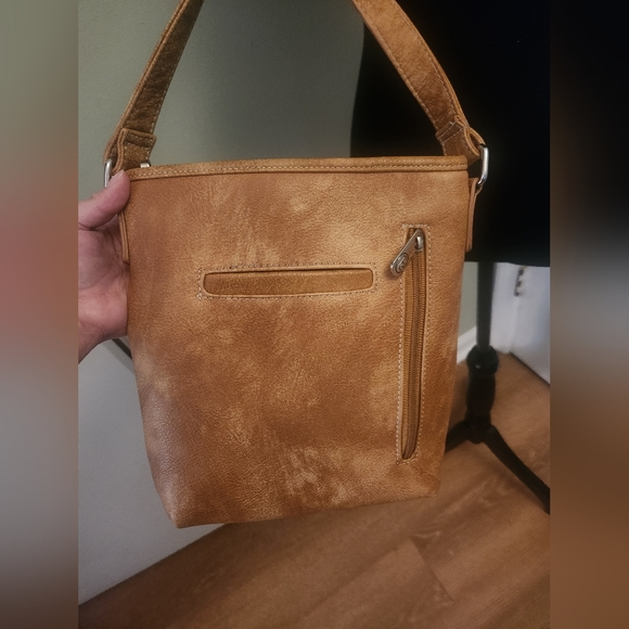 P&G Crossbody Bag - Picture 3 of 4